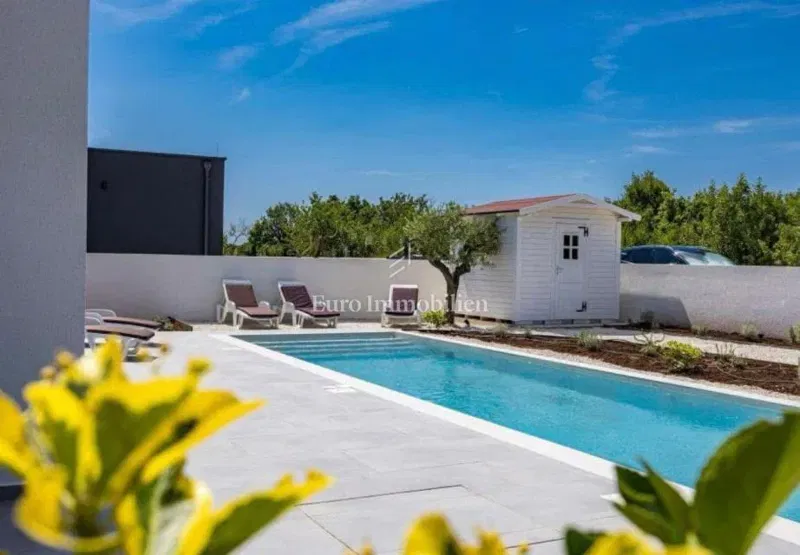 Villa moderna con piscina riscaldata, Svetvincenti, Istria – 2