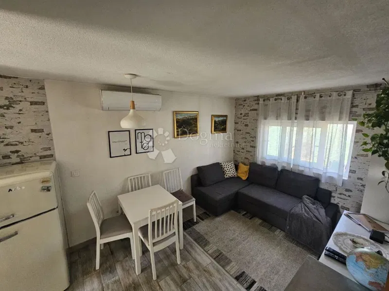 House Plano, Trogir - Okolica, 142m2 – 2