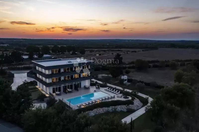 Casa Žerava, Nin, 594m2 – 2