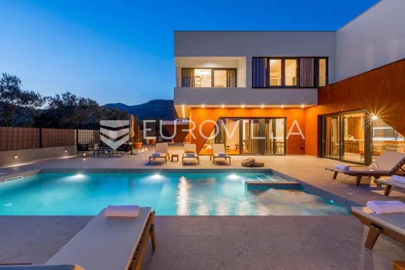 Haus Kaštel Stari