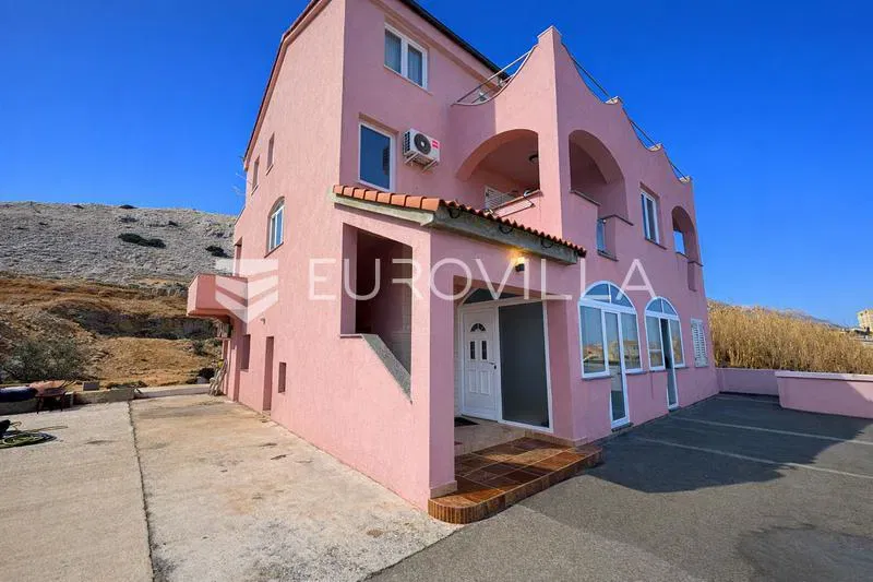 Pag, Vodice, house with 5 apartments in a great location – 2