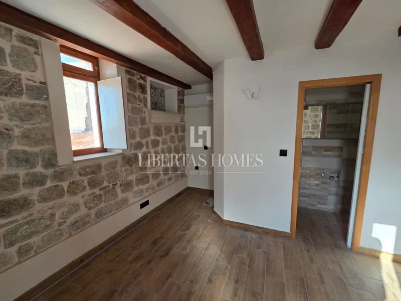 Prodaja kuće u centru Dubrovnika sa četiri apartmanske jedinice – 2