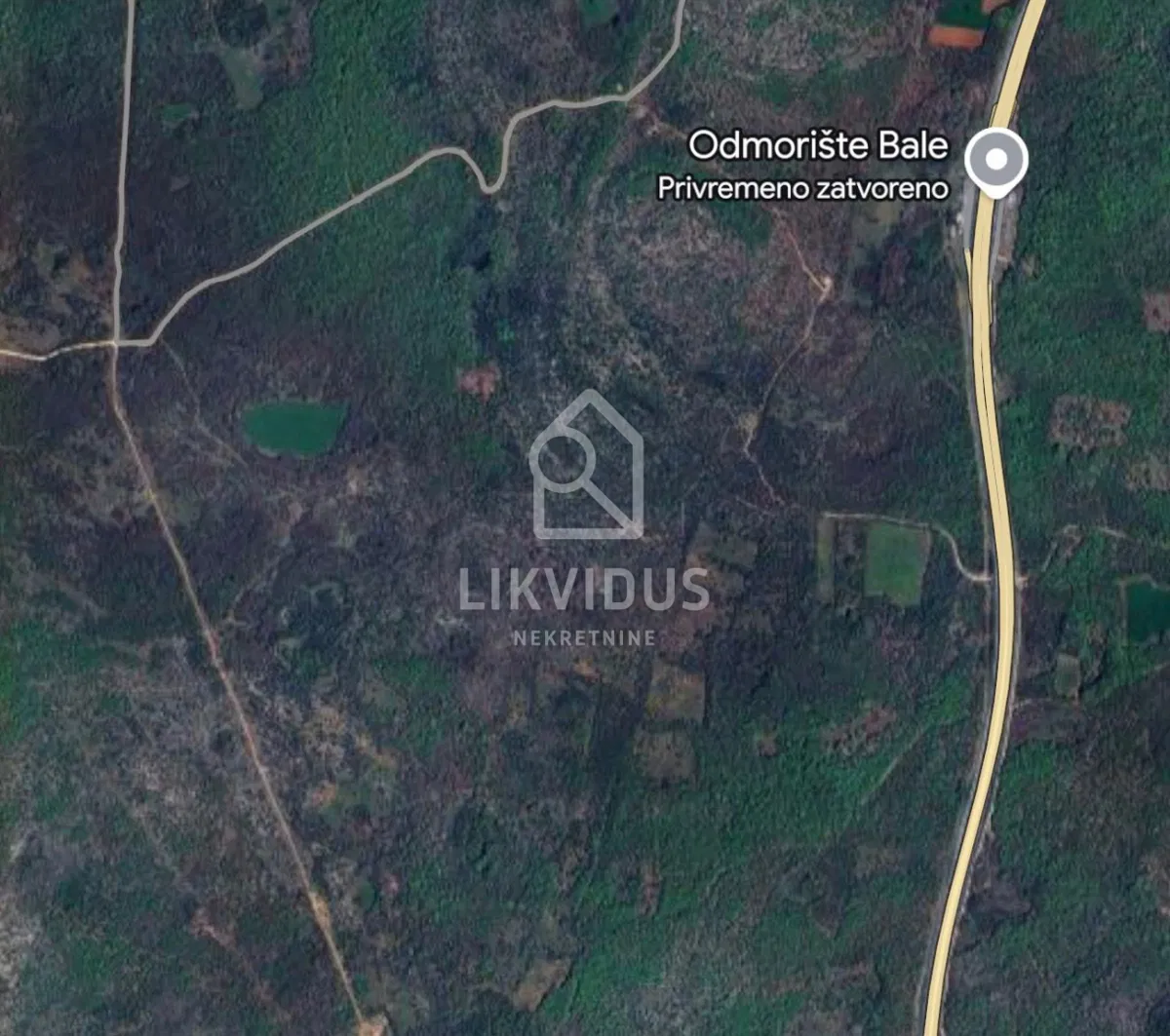 Bale, 42.074 m², 2,5 EUR/m2, poljoprivredno zemljište, u naravi šuma