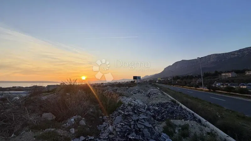 Építési telek Kaštel Sućurac, Kaštela, 1.437m2