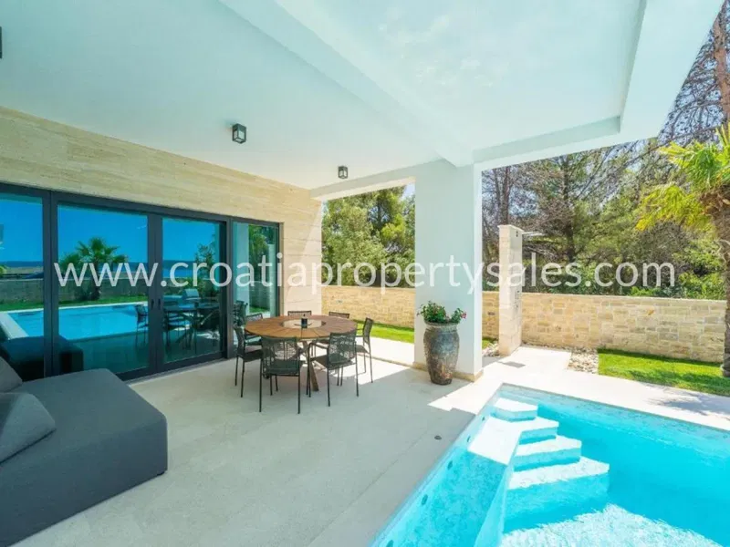 Zadar, villa for sale, 2.950.000 € – 3