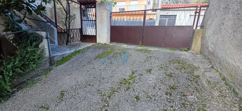 Novi Vinodolski, Bribir, casa bifamiliare 115m2 con giardino di 800m2, vendita – 2