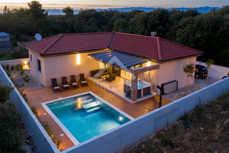 Beautiful Villa with swimming pool, New construction !! Petrčane – 3