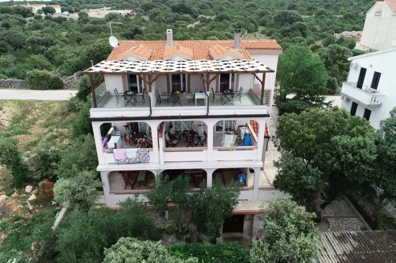Haus Pag, 482m2