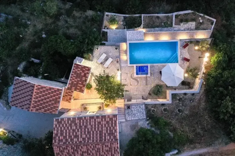 DALMATIAN DREAM VILLA – PRIVACY, LUXURY AND SPECTACULAR VIEW – 2