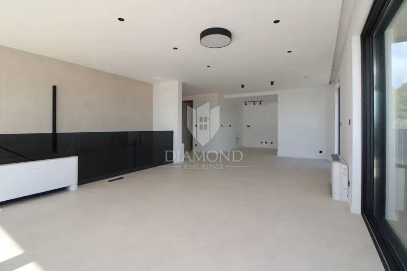 ISLAND OF KRK, TWO-FLOOR APARTMENT – 3