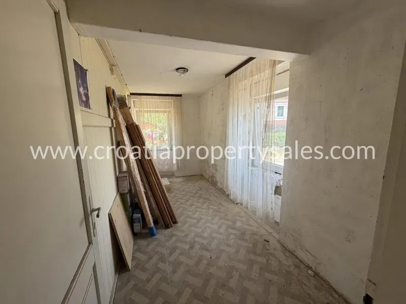 Vis, kuća, prodaja, 100.000 €