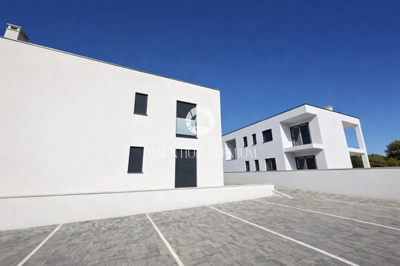 Poreč appartamento nuova costruzione 2S+DB, a 1,5 km dal mare, terrazza, parcheggio, riscaldamento a pavimento – 3