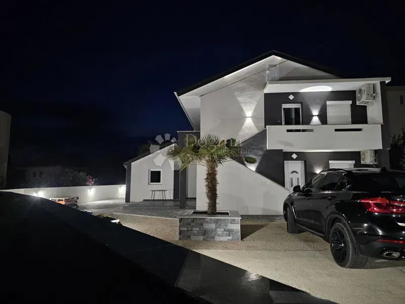 Casa Novalja, 250m2 – 3