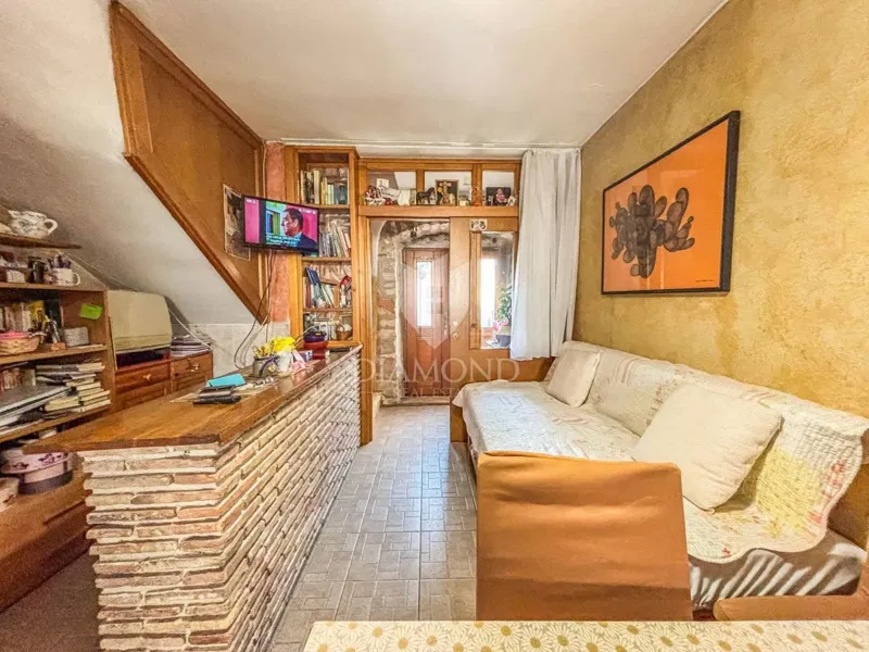 Istria, Parenzo, dintorni, casa a schiera pronta per essere abitata immediatamente! – 3