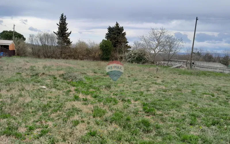 Terreno edificabile Filipana, Marčana, 982m2 – 2
