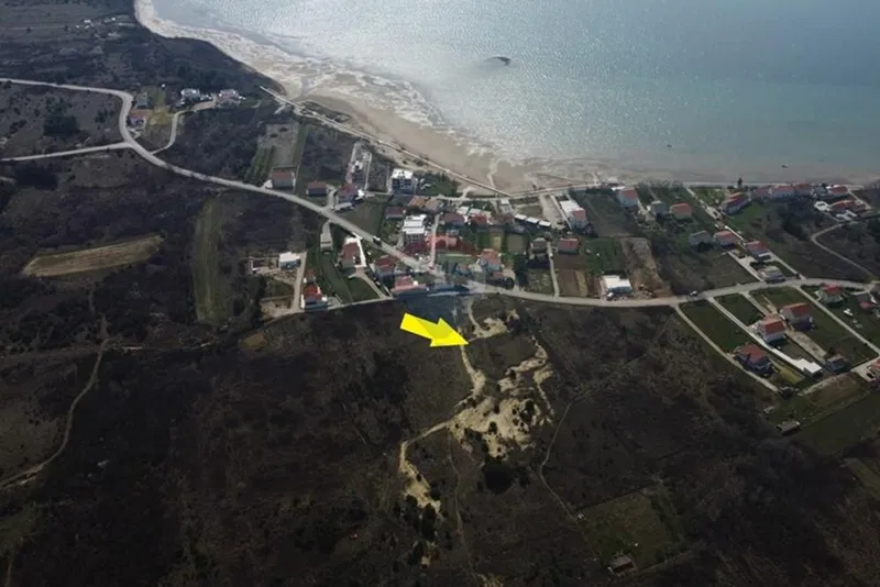 GRAĐEVINSKO ZEMLJIŠTE 500 m² - 70.000 € - LJUBAČ – 2
