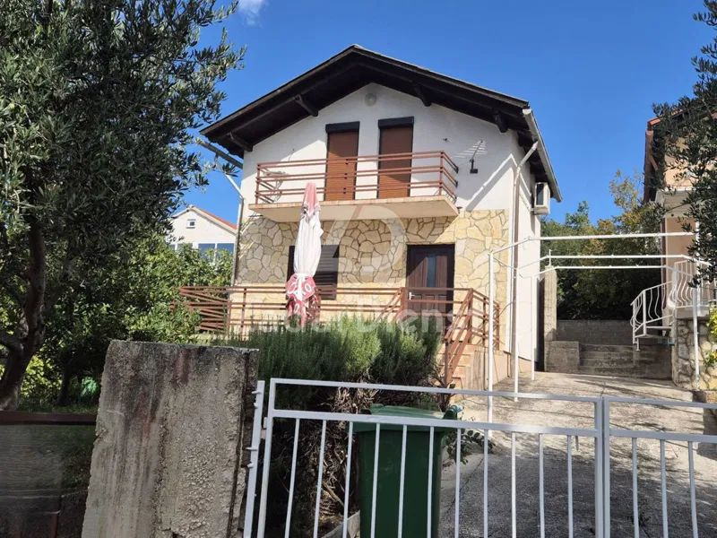 Predivna kuća sa pogledom na more u Maslenici – 3