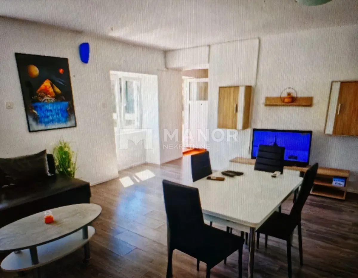 ČAVLE - Dvojna kuća sa 2 stambene jedinice, okućnica