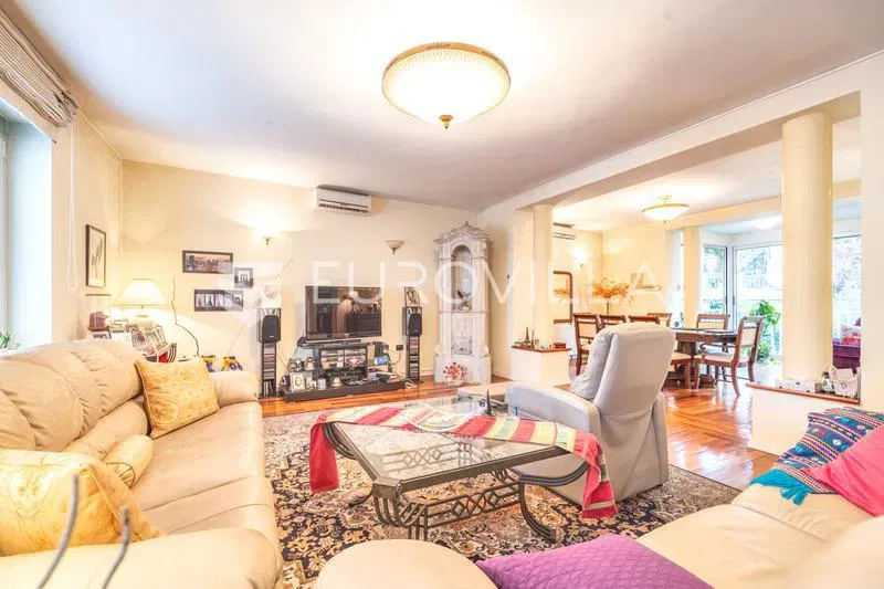 Zagreb, Šalata, modern multi-room apartment on 2 floors, 250 m² – 2