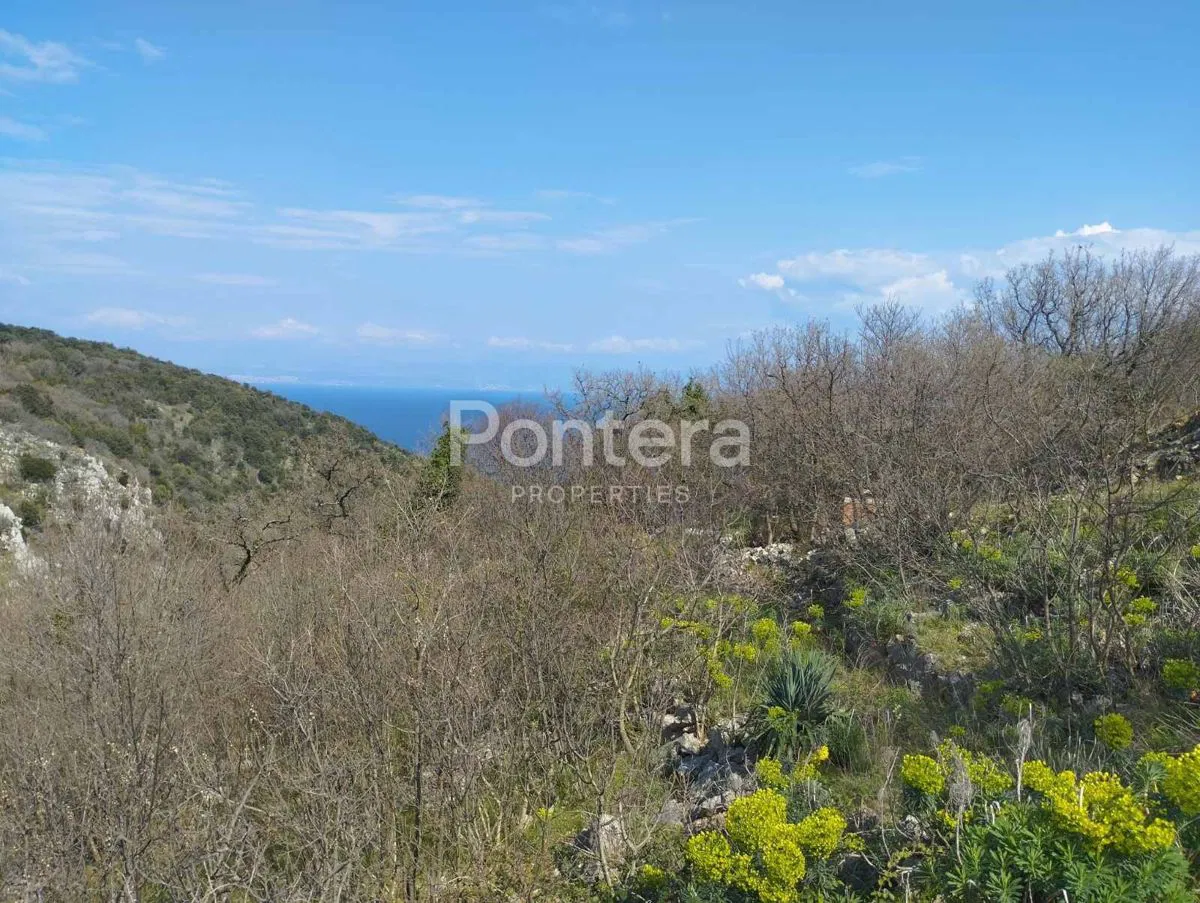 Zemljišče Brseč, Mošćenička Draga, 1.979m2