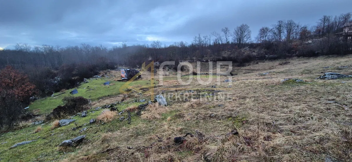 Zemljišče Breza, Klana, 900m2