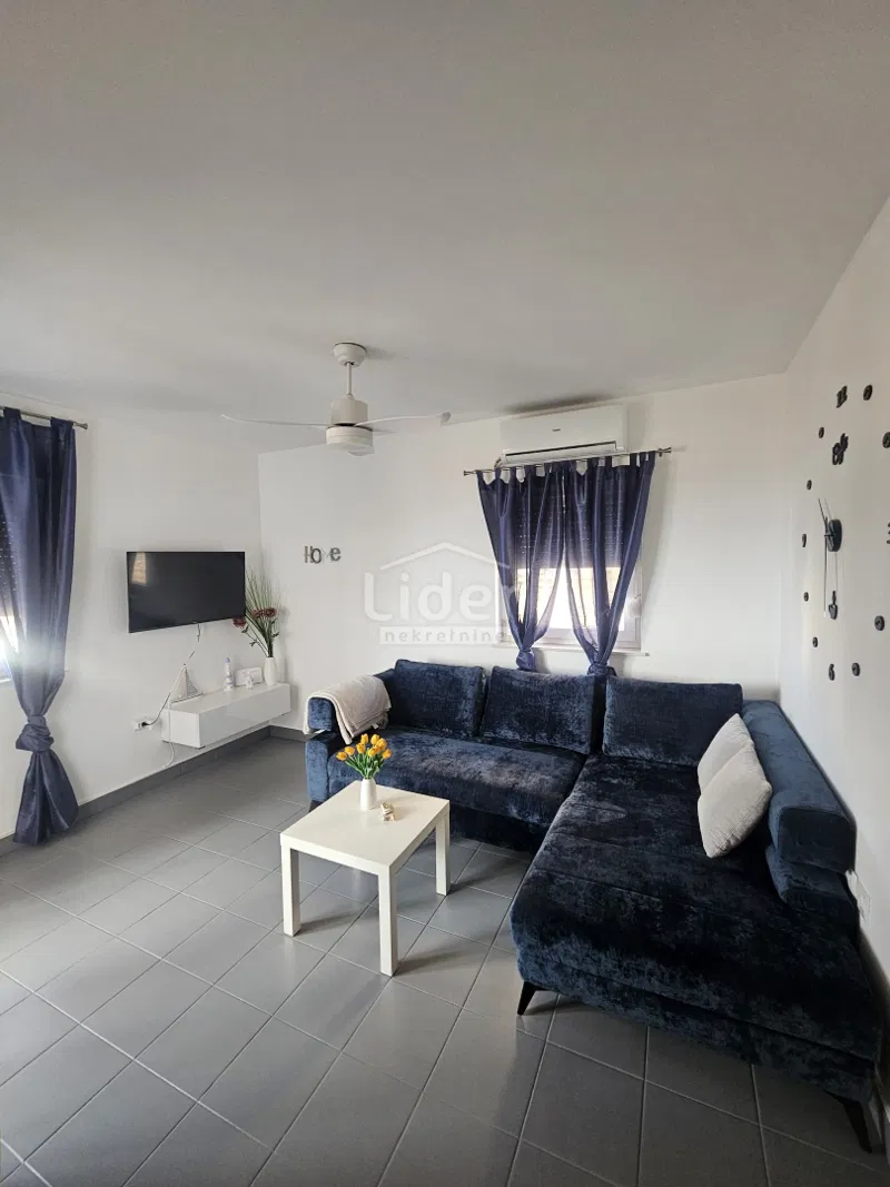 Apartman NOVALJA, 1S+DB, parkirno mjesto, namješten – 2