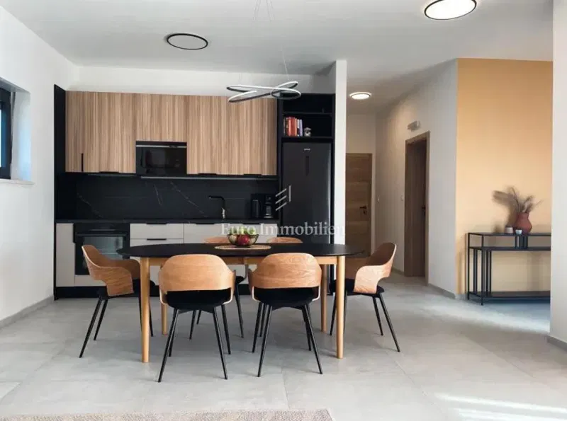 Casa moderna con piscina e garage – Pomer – 3