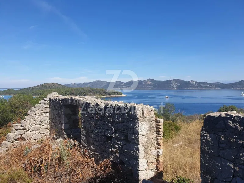 Zemljišče Mali Iž – 2