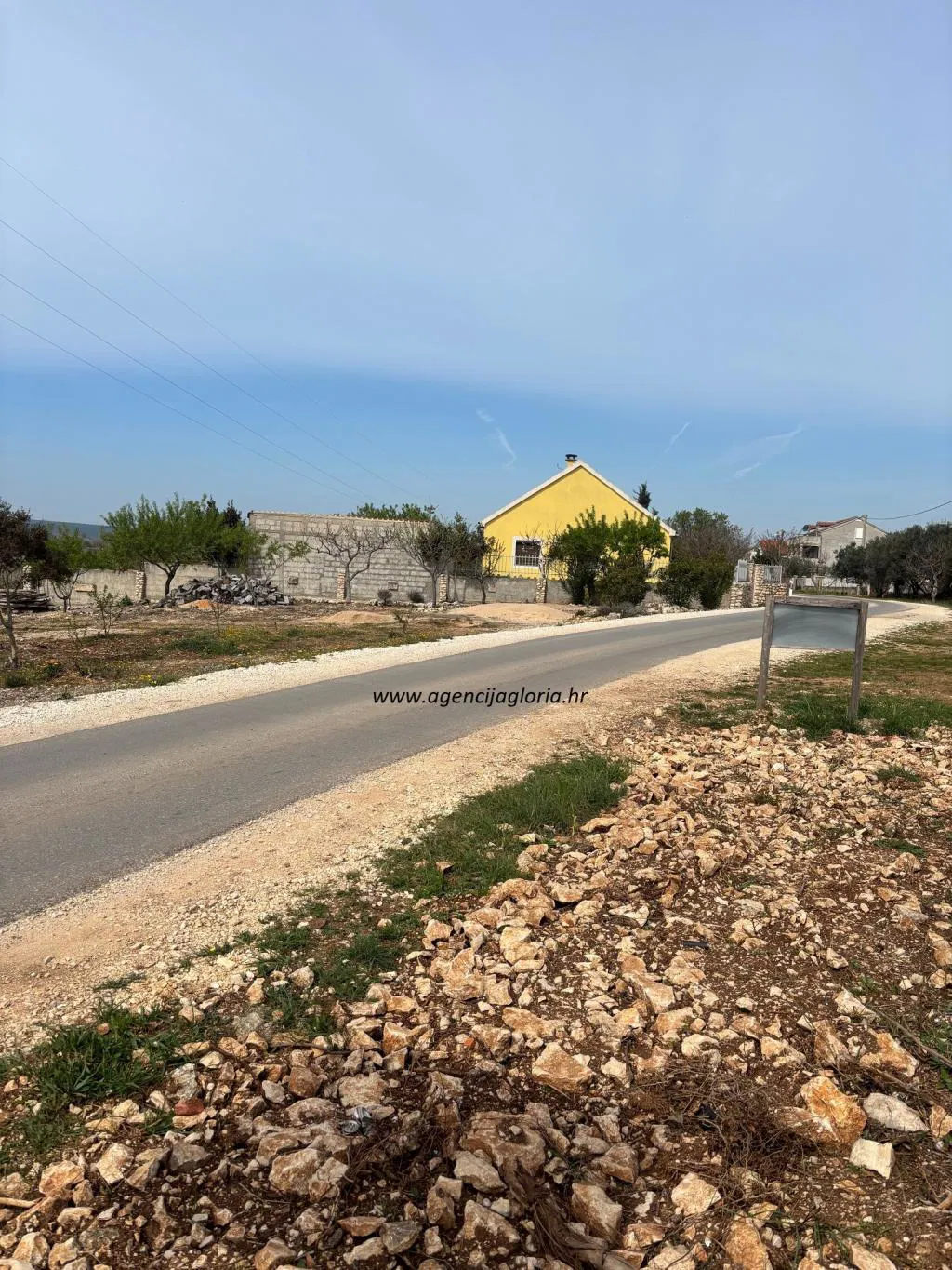 KAKMA-građevinski teren površine 1.523m2