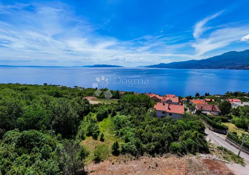 EKSKLUZIVNO građevinsko zemljište s panoramskim pogledom - BIVIO
