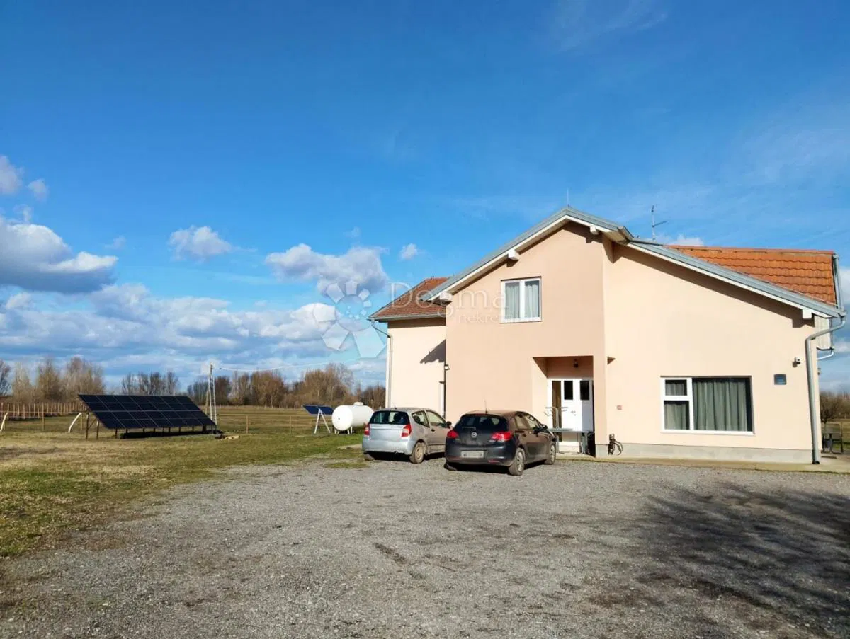 Ekskluzivno imanje Kopačevo – resort i konjički klub