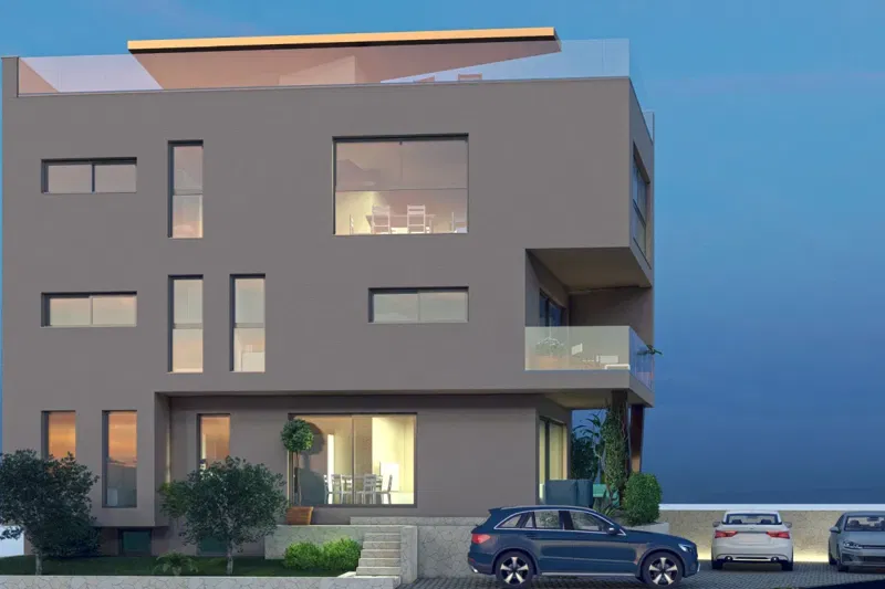 Newly built building with three apartments in the center – 3