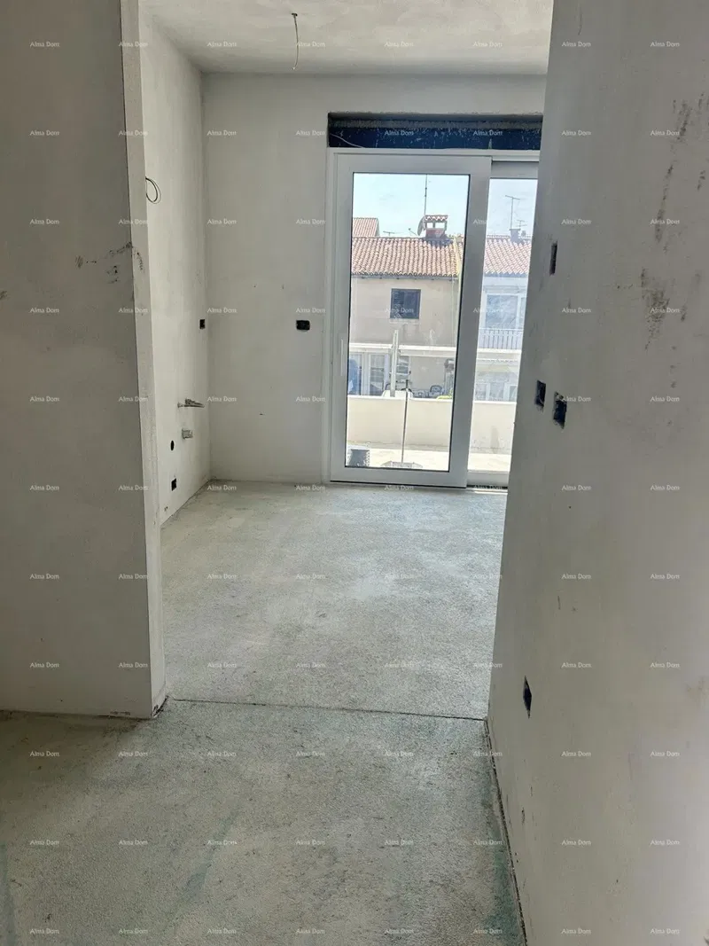 We are selling an apartment in a great location, Umag – 3
