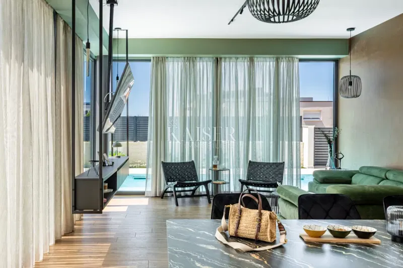 Zadar - Vrsi luxusvilla 150 m-re a tengertől – 2