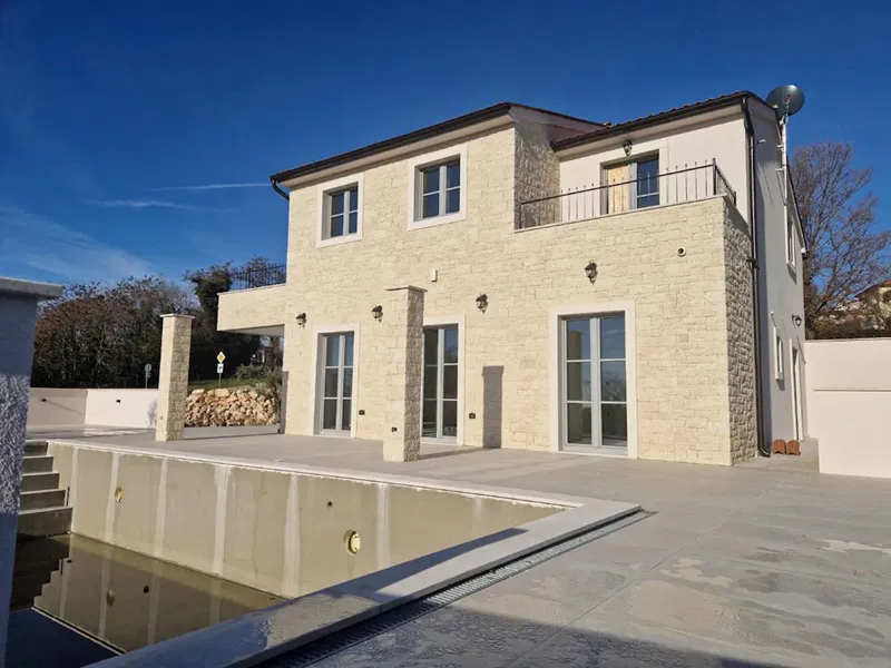 Verkauf, Villa, Neubau, Sveti Lovreč, Haus 210 m², Garage 31 m², Pool 41 m² ( KOP-769 )