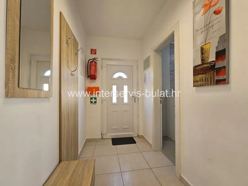 .::: Apartment house in Vodice :::. – 3