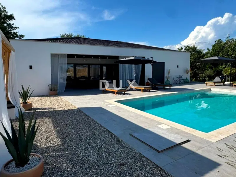 Isztria, Labin, ház, 148 m², úszómedence, építési telek – 2