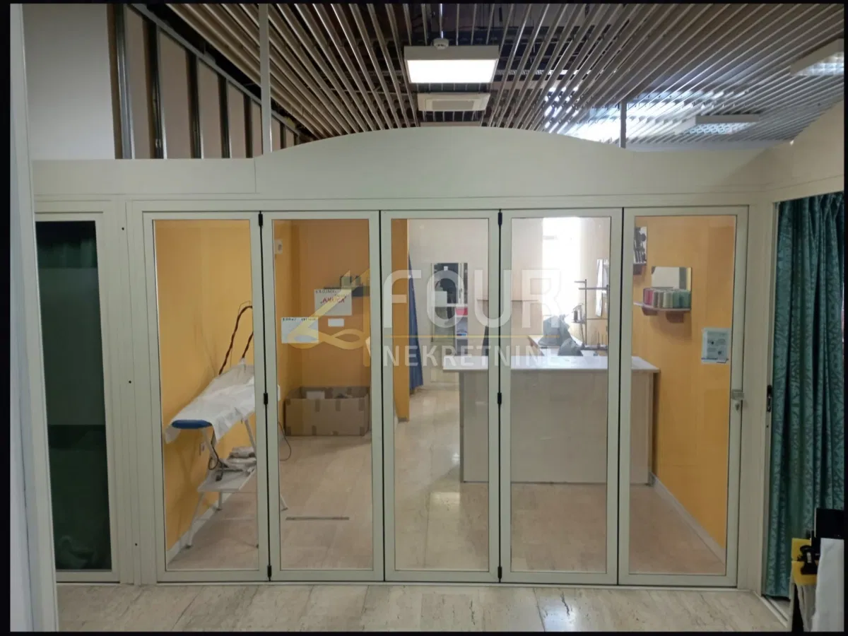 Poslovni prostor Krk, 18,55m2