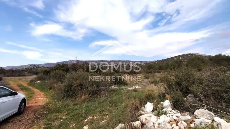 Land Dubrava Kod Šibenika, Šibenik - Okolica, 878m2 – 2