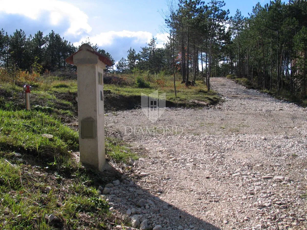 Posebno zemljište u prirodi s dokumentacijom