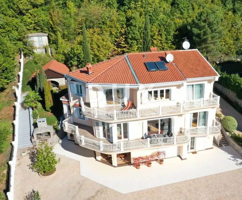 OPATIJA, BREGI - villa panorámás tengerre néző kilátással és nagy kerttel! LEHETŐSÉG! – 3