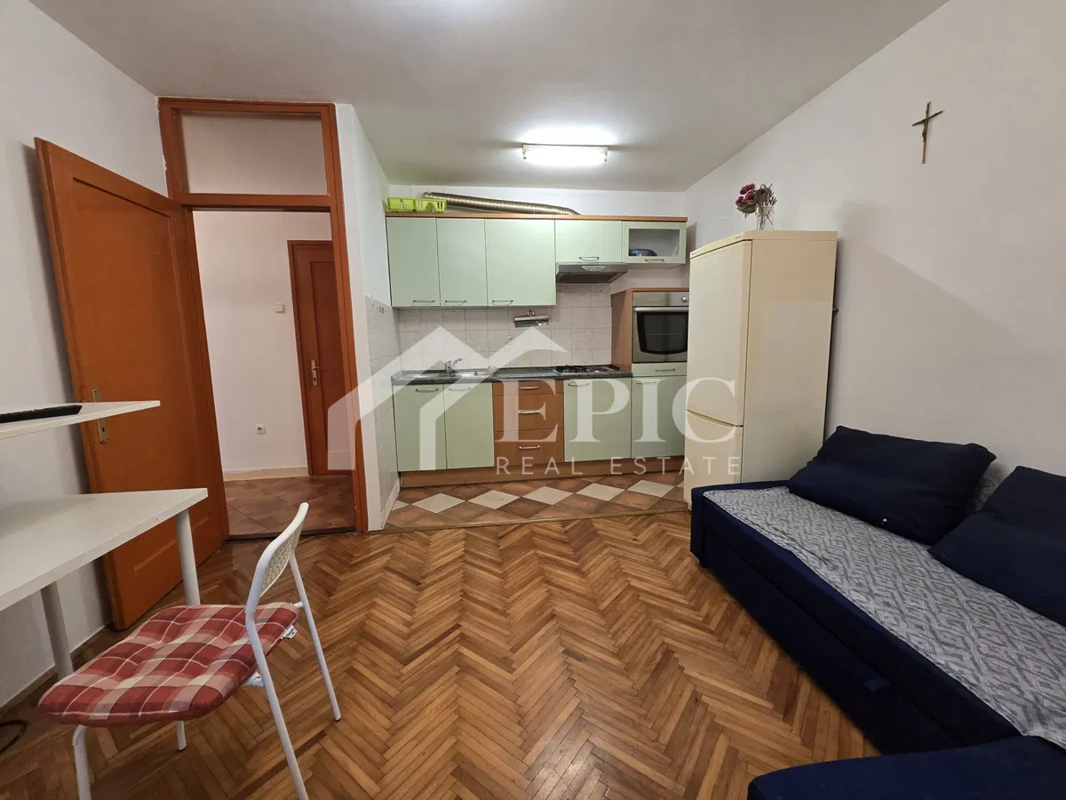 APPARTAMENTO A ZADAR – VICINO AL CENTRO, IDEALE PER INVESTIMENTO!