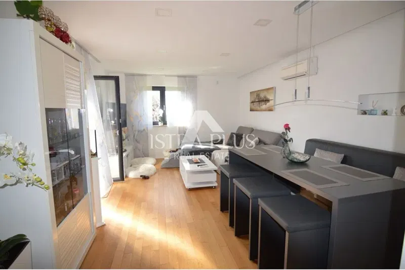 Istria, Poreč area - Modern family house with a beautiful yard, sea view – 3
