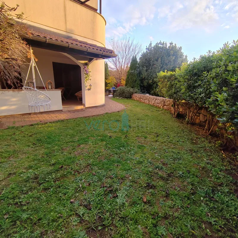 Krk Island, Malinska, surrounding area, two-bedroom apartment 72 m2, ground floor, garden 96 m2, for sale – 3
