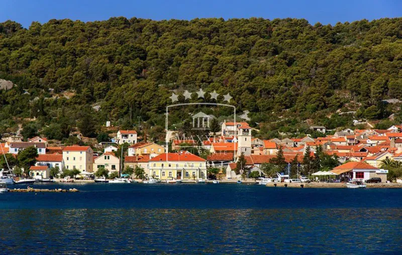 Telek Veli Iž – 2