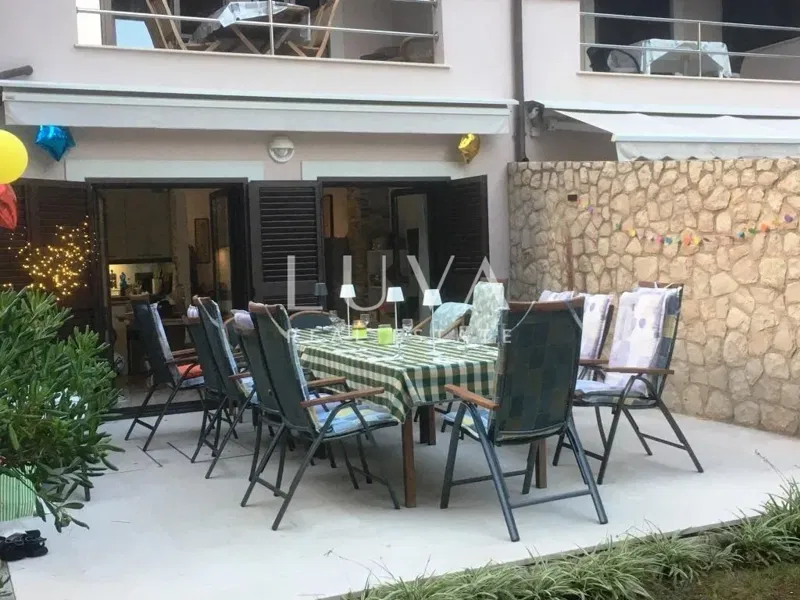 Mali Lošinj, Artatore, house first row to the sea for sale – 2