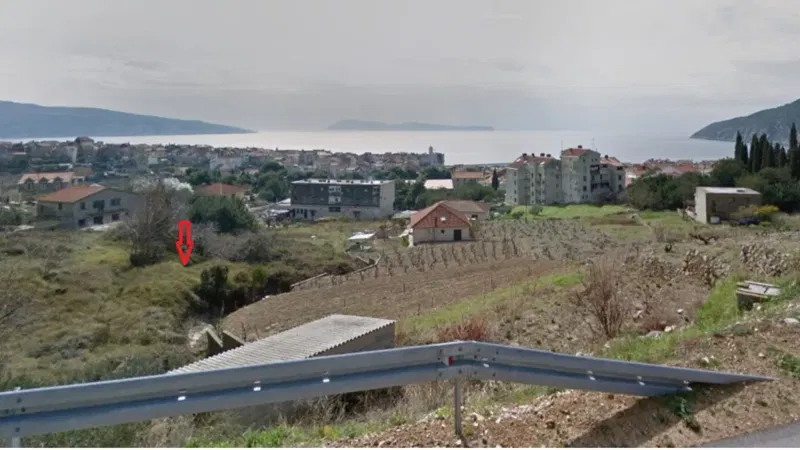 Zemljište s pogledom na more u Komiži, Batuda Komiža
