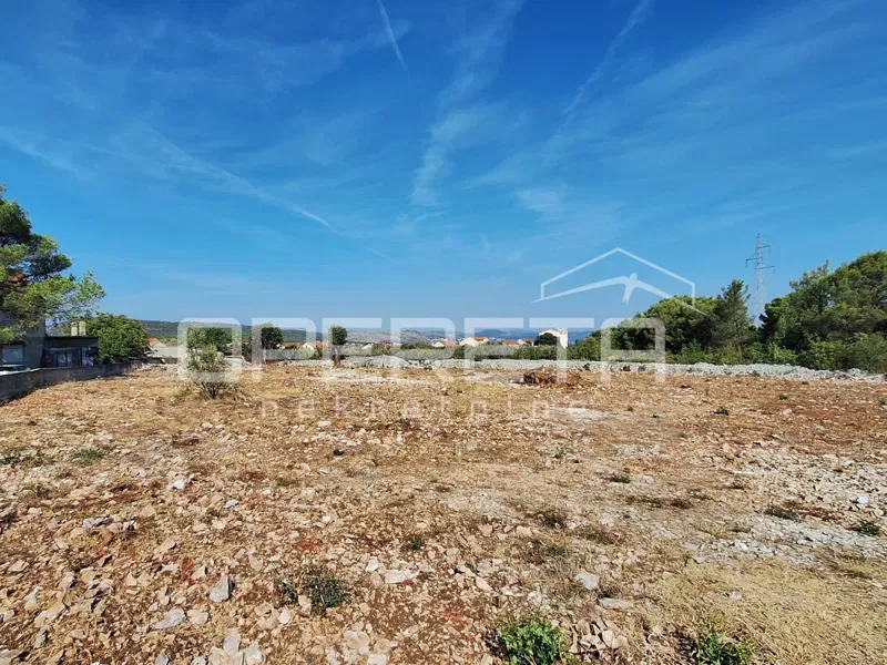 Building plot, 408 m2, Bilice – 2