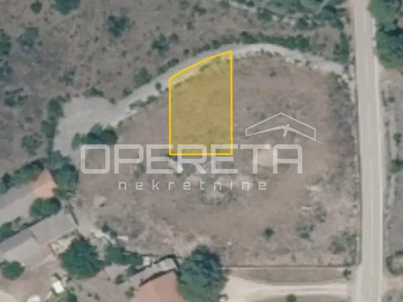 Building land, 421 m2, Bilice – 2