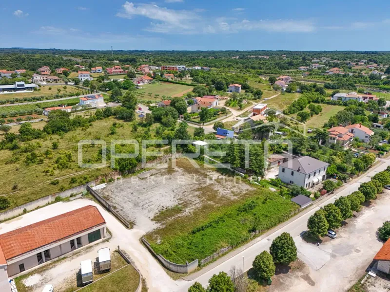 Telek Kanfanar – 3